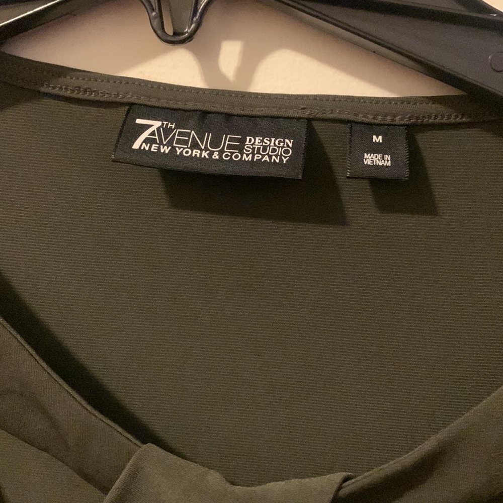 Blouse - Picture 2 of 2